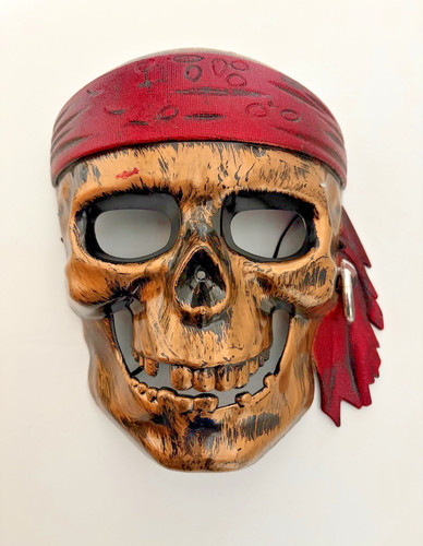 Skull pirates o - 💀, o'