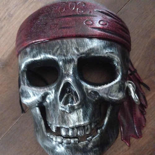 Silver gothic pirate mask - pirate,