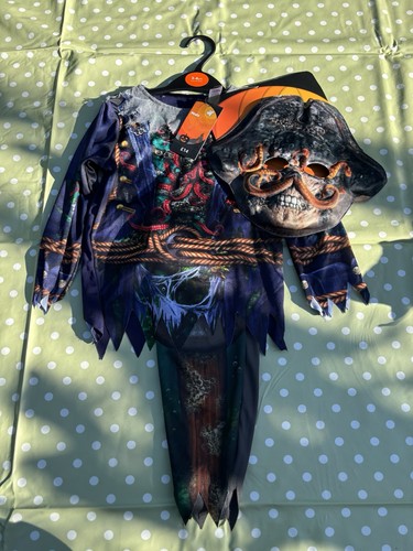 Halloween pirate fancy dress - halloween,